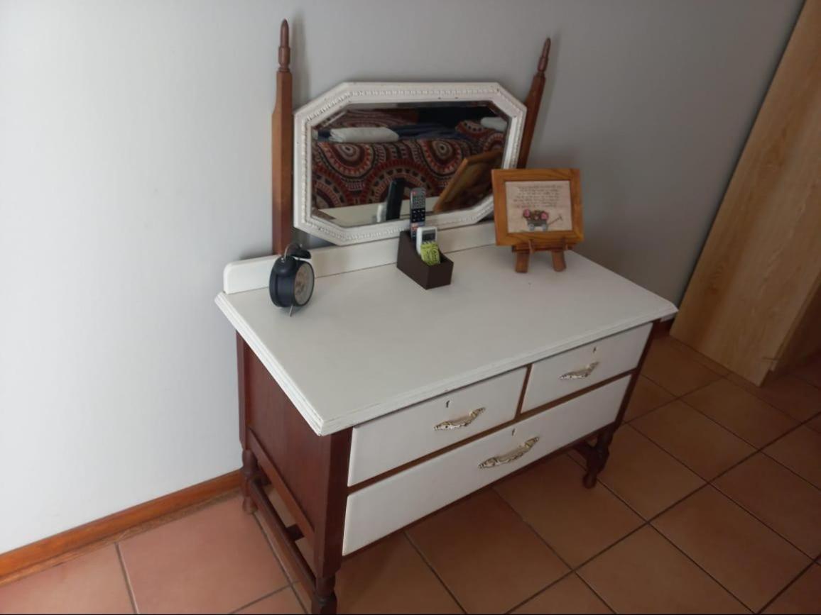 Anri Guesthouse Bloemfontein Ngoại thất bức ảnh