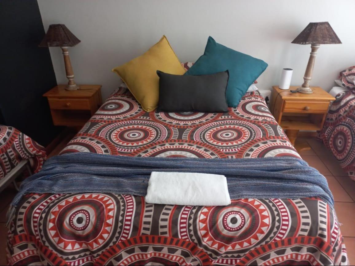 Anri Guesthouse Bloemfontein Ngoại thất bức ảnh