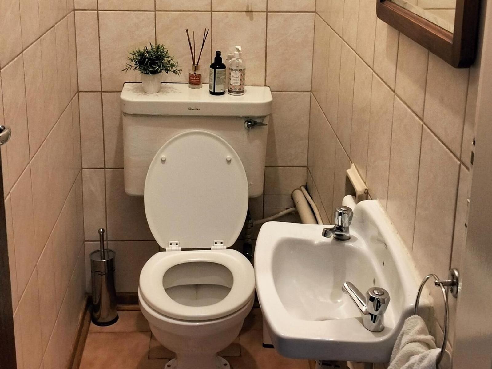 Anri Guesthouse Bloemfontein Ngoại thất bức ảnh