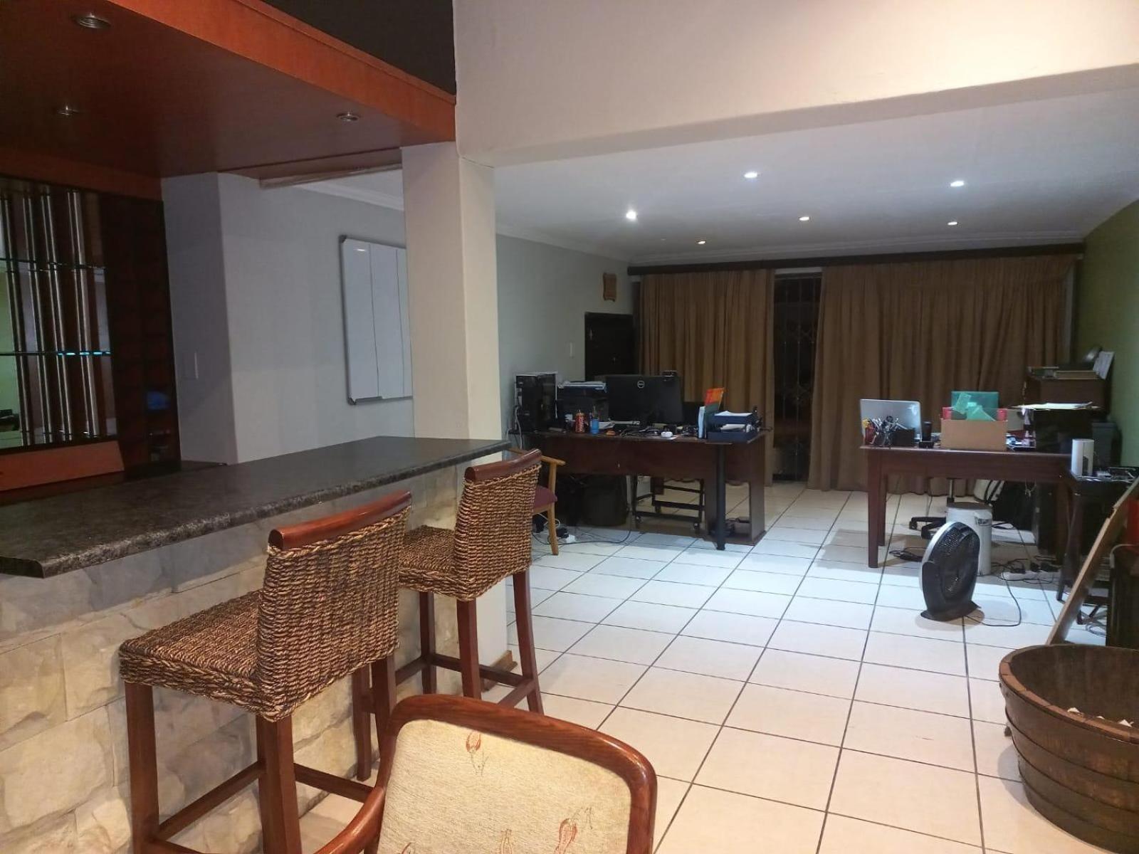 Anri Guesthouse Bloemfontein Ngoại thất bức ảnh